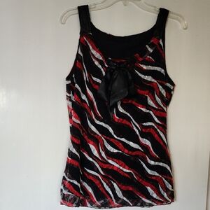 NWOT. Lace Mulitcolors Sleeveless Lady Top with Rope tie a Knot.